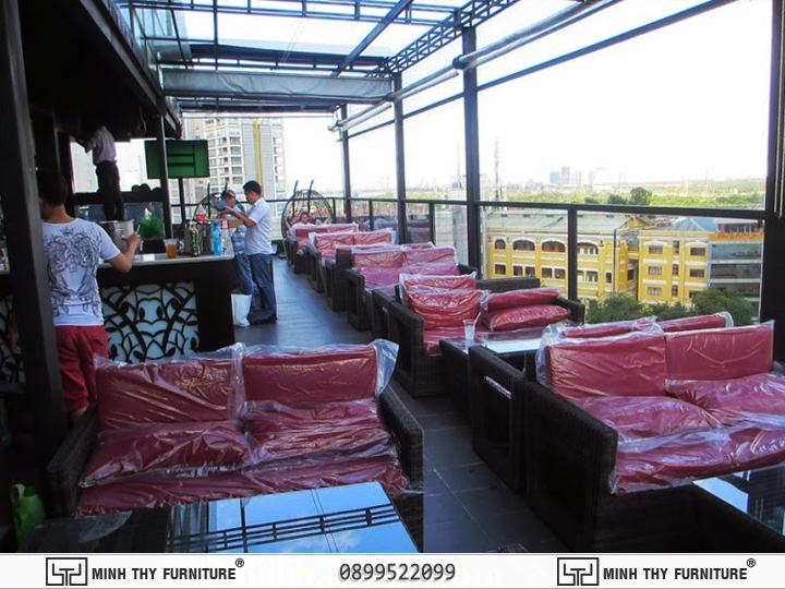King Rooftop Coffee sofa nhua gia may