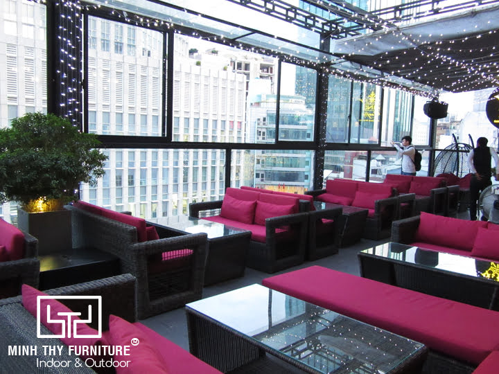 ghe bar may nhua Karaoke King