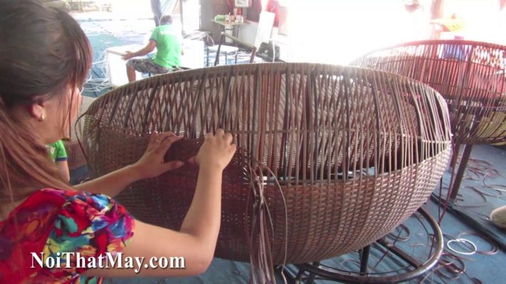 cach-dan-ghe-ho-boi-452-khung-sat-son-tinh-dien