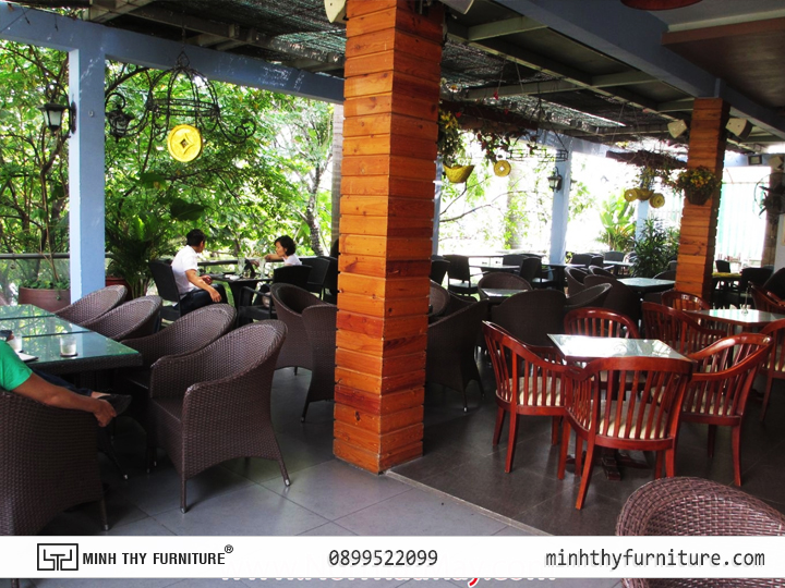 Bàn Ghế nhựa giả mây minh thy tại Cafe Suối Đá