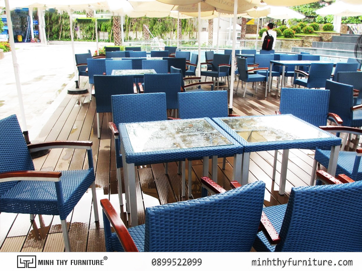 Bàn Ghế nhựa giả mây minh thy tại Vinhomes Central Park 