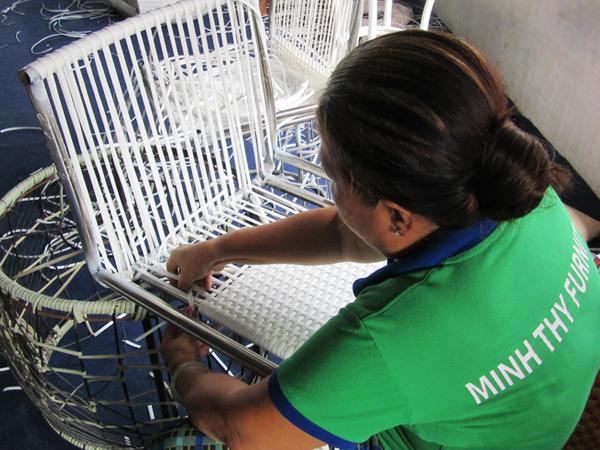 Bàn ghế quầy bar ngoài trời nhựa giả mây MT809 khung inox đan sợi mây nhựa (dây dẹp )kháng UV