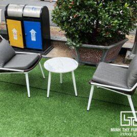 ban ghe ban cong nhua gia may MT2057 3