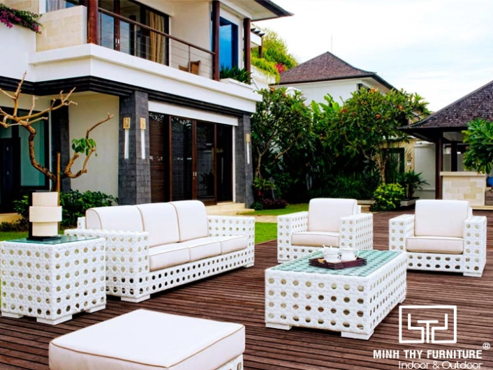 sofa nhựa giả mây