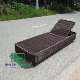 Ghế Nằm Bể Bơi Giả Mây